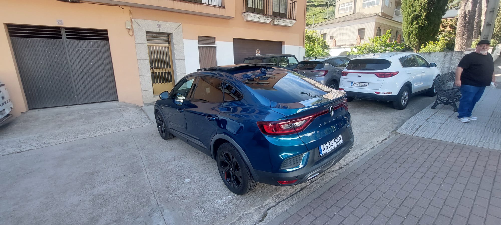 Renault Arkana 1.6 hybri 145cv miniatura 7